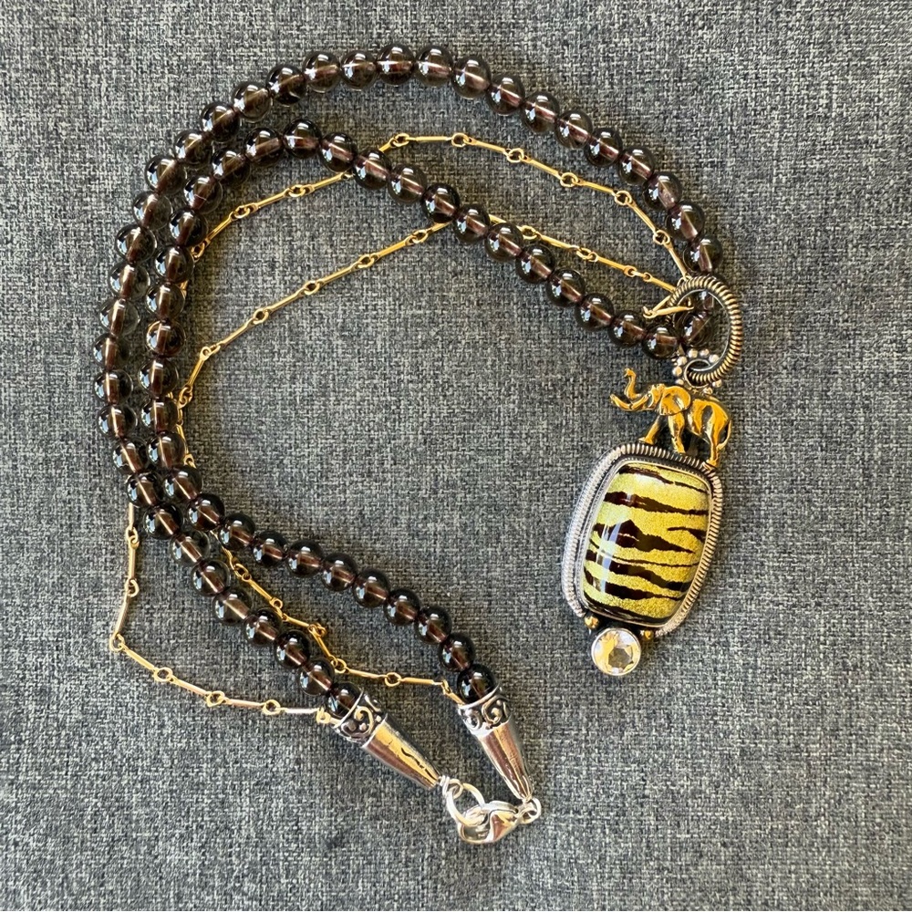 Mars and Valentine Echo of The Dreamer Gold and Brown Elephant Pendant Necklace